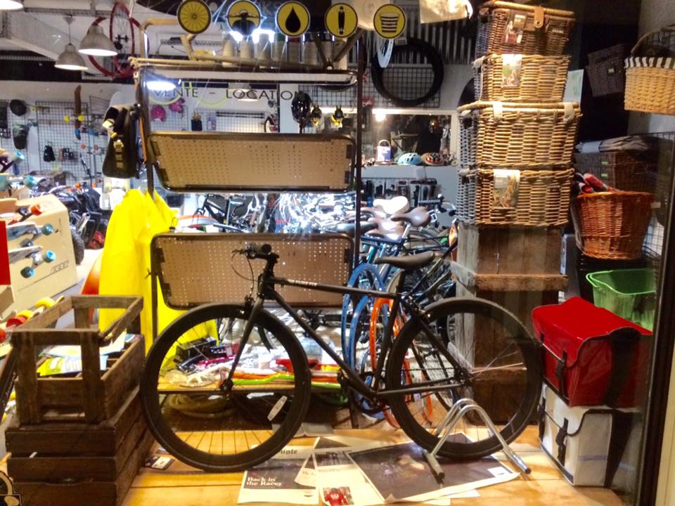 Western Flyer Location de vélos au Cap Ferret Magasin et accessoires