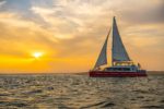 Balade en catamaran sur le bassin d'Arcachon au coucher du soleil