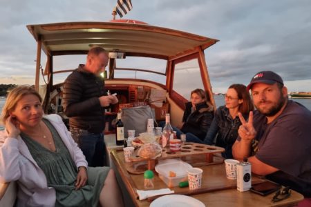 Balade aperitif en pinasse depuis le Cap Ferret