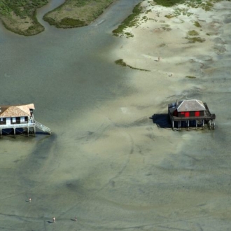 Les cabanes tchanquées sur le Bassin d'Arcachon