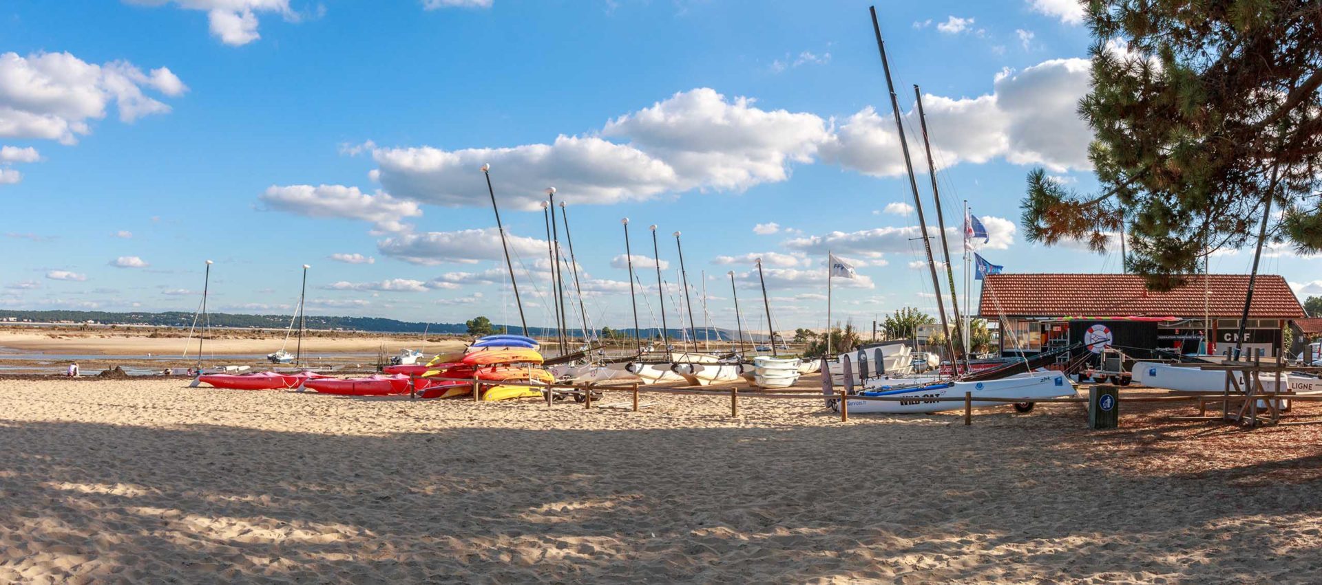 Cercle nautique du Cap Ferret sur la plage du phare