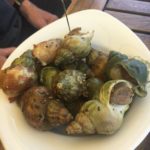 Assiette de bullots Chez Yannick dans le village du Canon