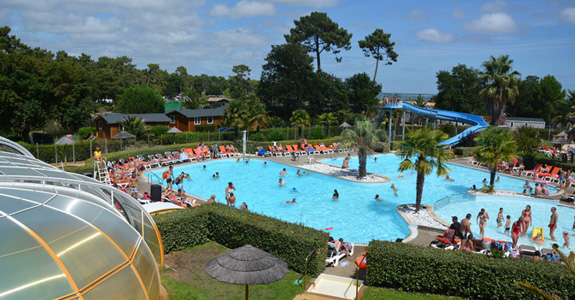 Piscine du camping Les Viviers à Lège Cap Ferret