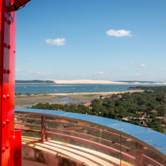 Vue sur la Dune du Pilat depuis le phare du Cap Ferret