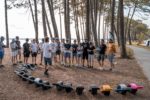 Groupe de personnes lors d'une sortie Onewheel à Lège Cap Ferret