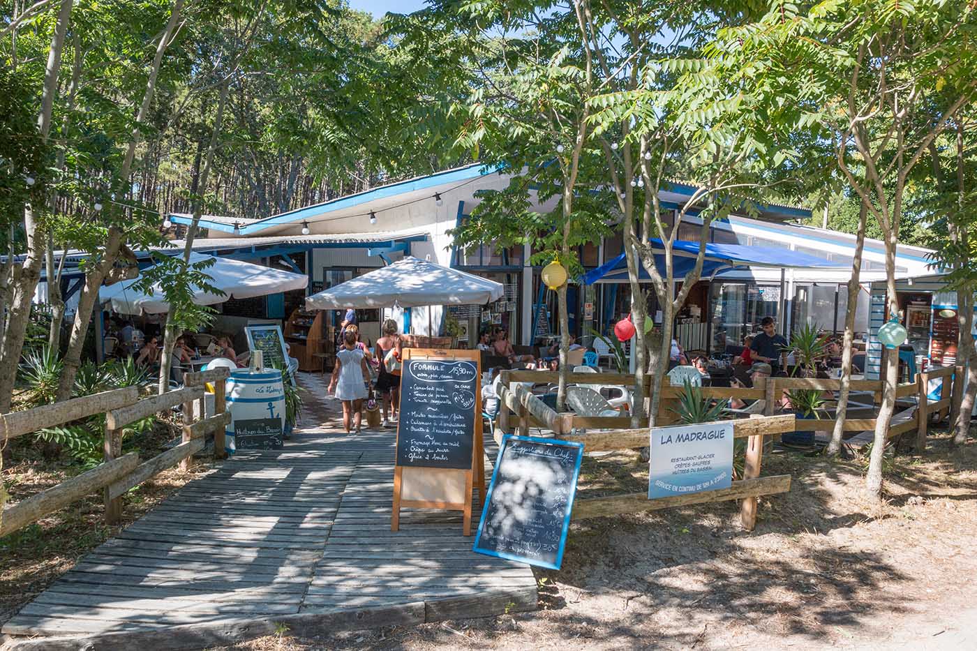 Restaurant Bar La Madrague au Cap Ferret plage du Grand Crohot